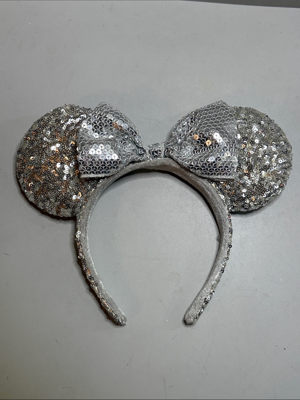 Silver Sequin Minnie-Style Headband with Bow